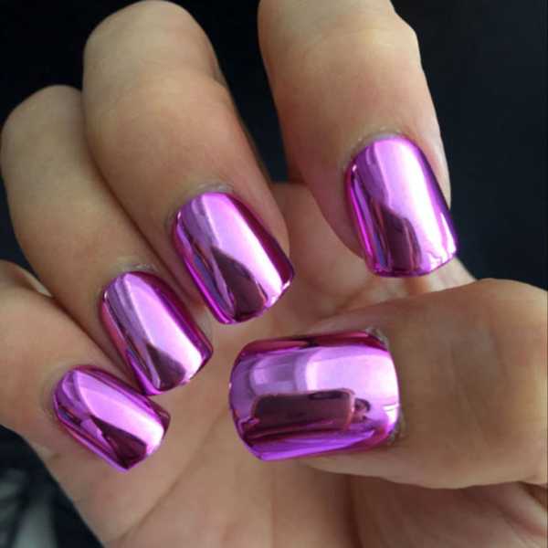 фиолетовый цвет на ногтях фото